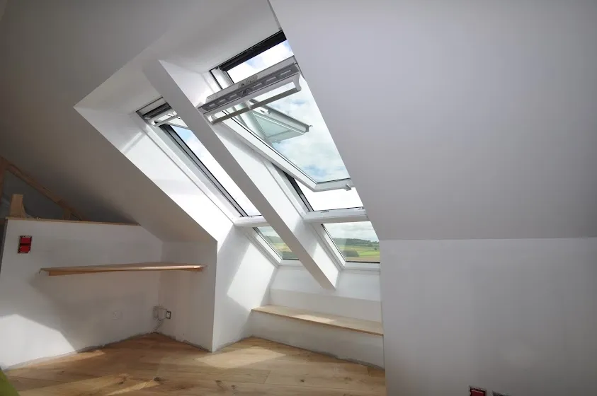 Moreno Création – Escaliers sur mesure & aménagement de combles