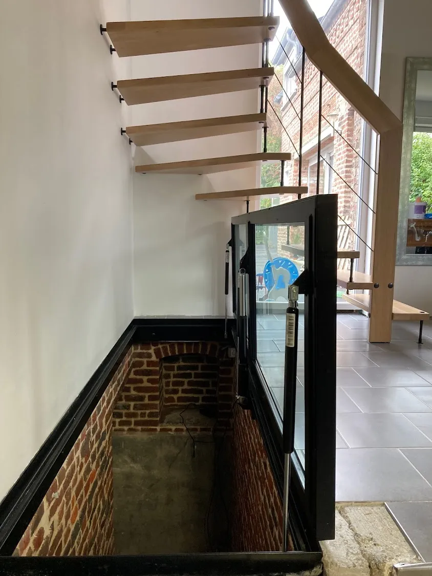 ADN Escalier